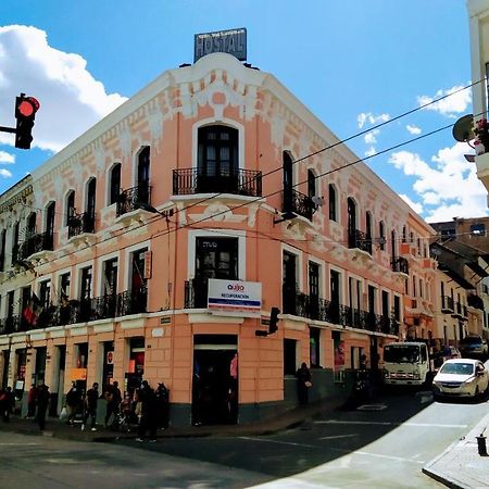 Hostal Latitud Ecuem 키토 외부 사진
