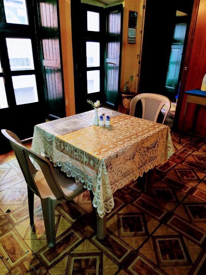 Hostal Latitud Ecuem 키토 외부 사진
