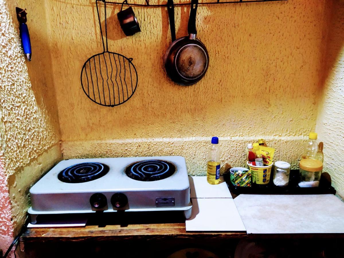Hostal Latitud Ecuem 키토 외부 사진