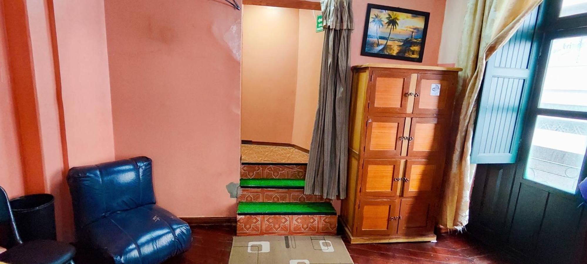 Hostal Latitud Ecuem 키토 외부 사진